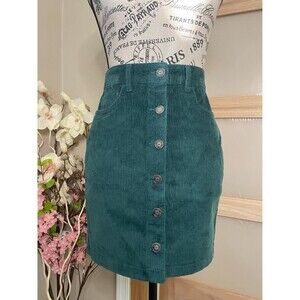 Hollister Women's Corduroy Fall Green Mini Skirt Sz XS Retro Y2K 90s Aesthetic